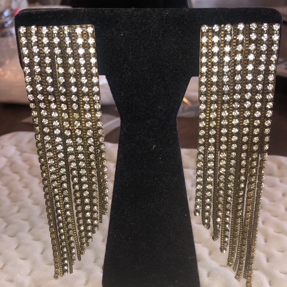 Stunning Vintage Crystal and Chains Statement Earrings-NWT-Boutique - Picture 4 of 8